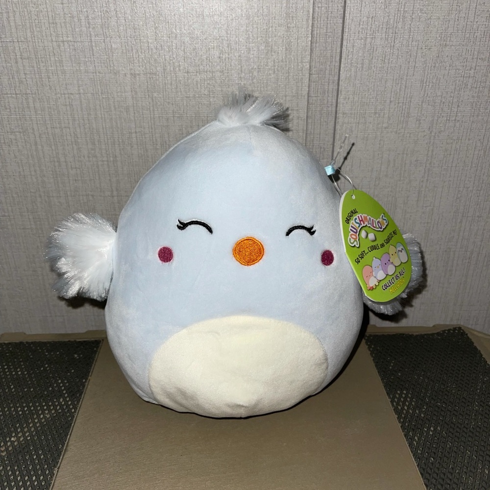 Astra Squishmallow